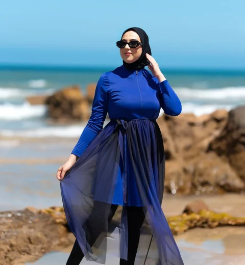 Burkini bleu roi en 5 pieces avec cache maillot (1)